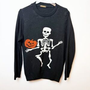 Run & Fly | Halloween Theme Skeleton Pumpkin Novelty Sweater Made in England
